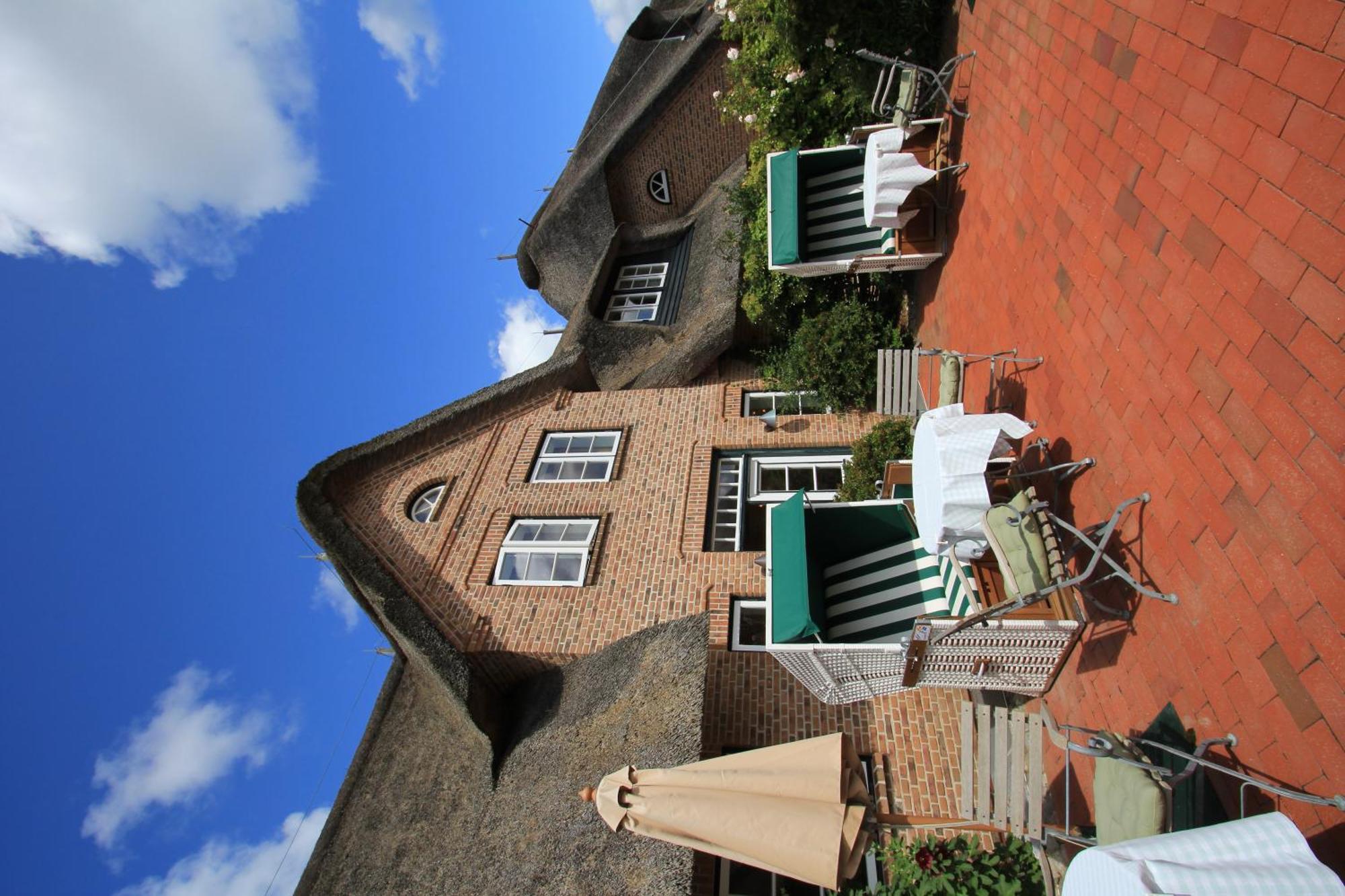 Ulenhof Appartements Wenningstedt-Braderup Екстериор снимка