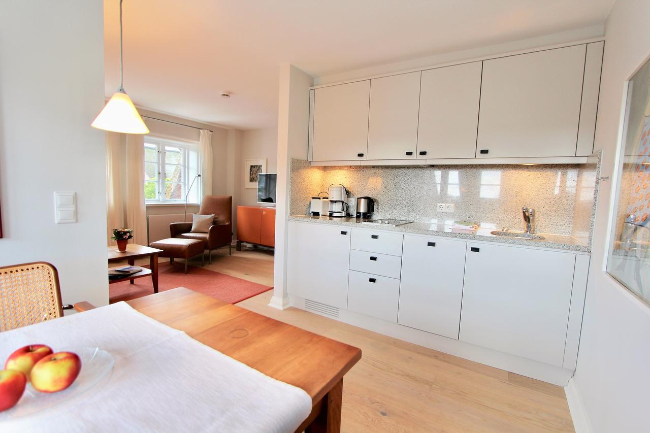 Ulenhof Appartements Wenningstedt-Braderup Екстериор снимка